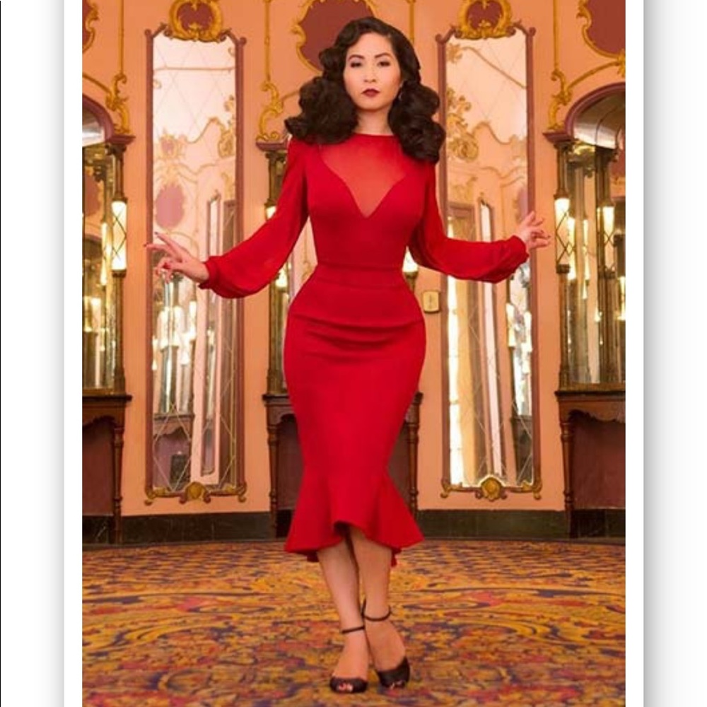 Pinup Couture Wiggle Dress